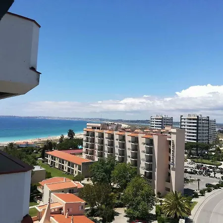 Daire Algarve Beachfront *
